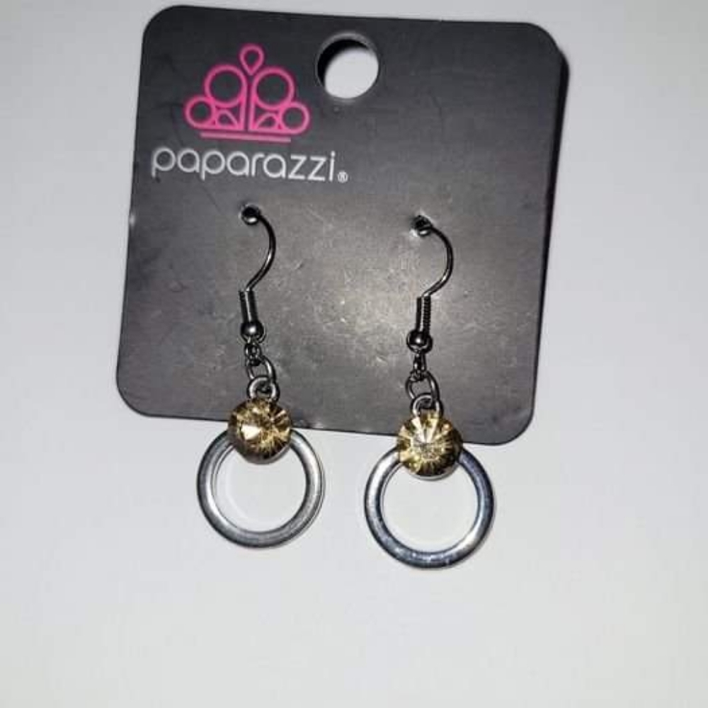 Vintage paparazzi earrings
